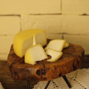 Queijo Meia Cura Assado - 430g