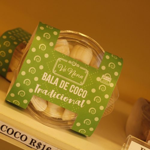 Bala de coco 100g doces vó nena